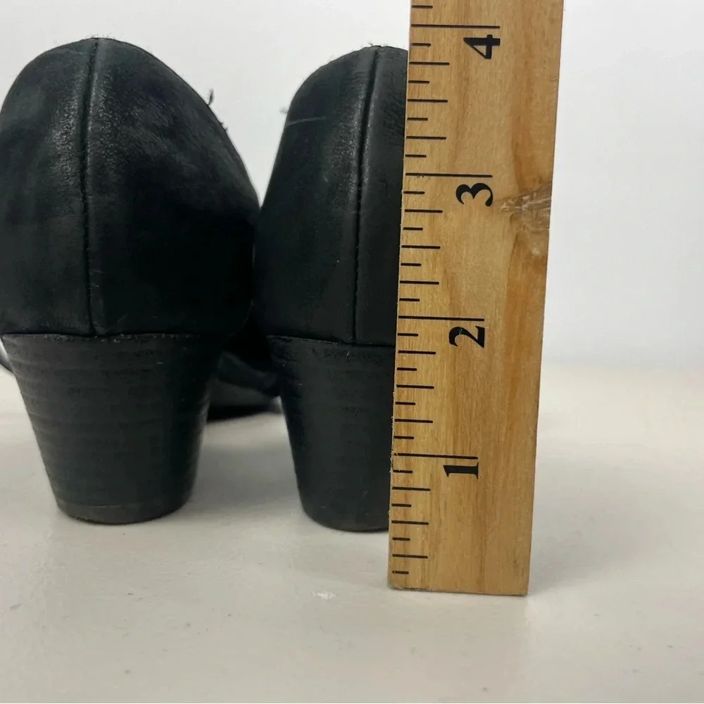 Eileen Fisher Black Poet Crisscross Strap Pointed Toe‎ Stacked Heel